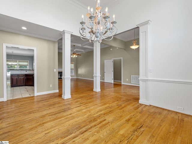 351 S Woodfin Ridge Drive, Inman, SC 29349