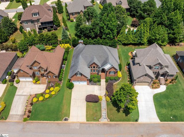 351 S Woodfin Ridge Drive, Inman, SC 29349