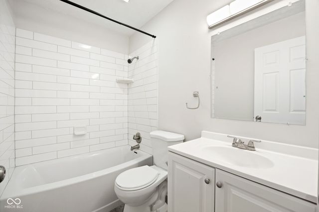 5703 Yucatan Drive, Indianapolis, IN 46237