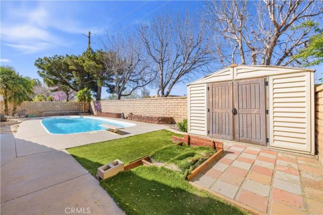 2709 Sandstone Court, Palmdale, CA 93551