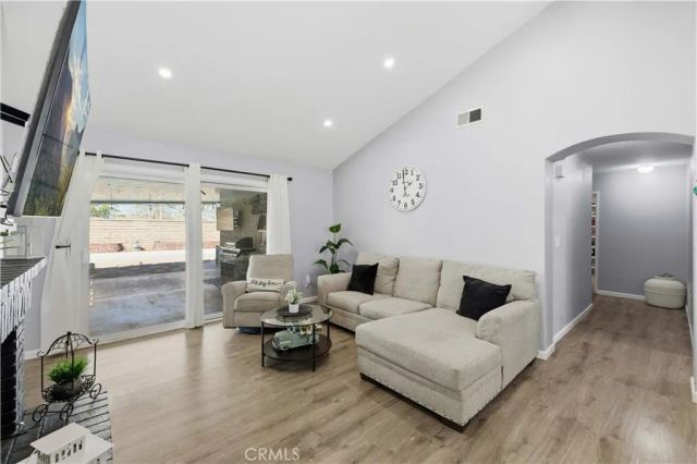 2709 Sandstone Court, Palmdale, CA 93551