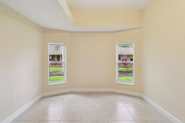 1190 SW Mirror Lake Cove, Port St Lucie, FL 34953