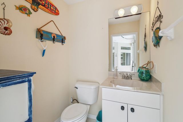 1190 SW Mirror Lake Cove, Port St Lucie, FL 34953