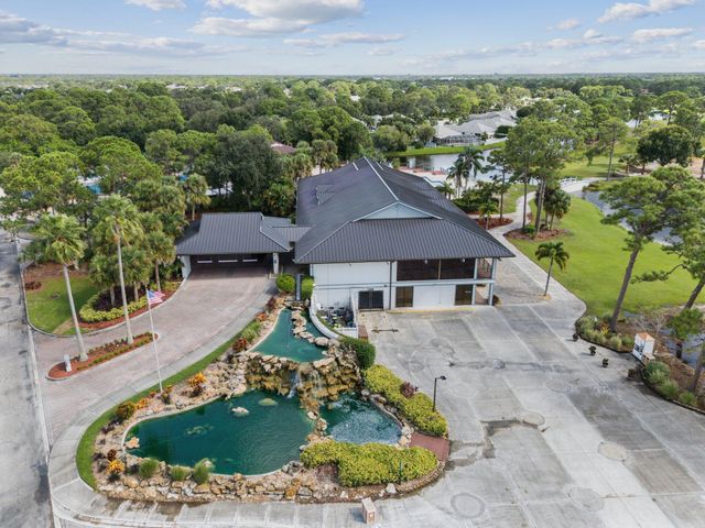 1190 SW Mirror Lake Cove, Port St Lucie, FL 34953
