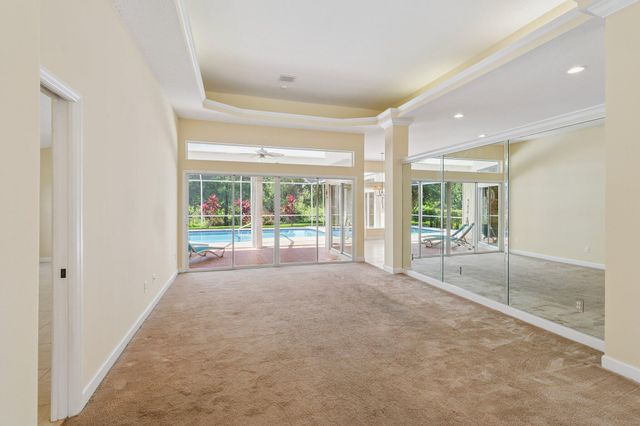 1190 SW Mirror Lake Cove, Port St Lucie, FL 34953