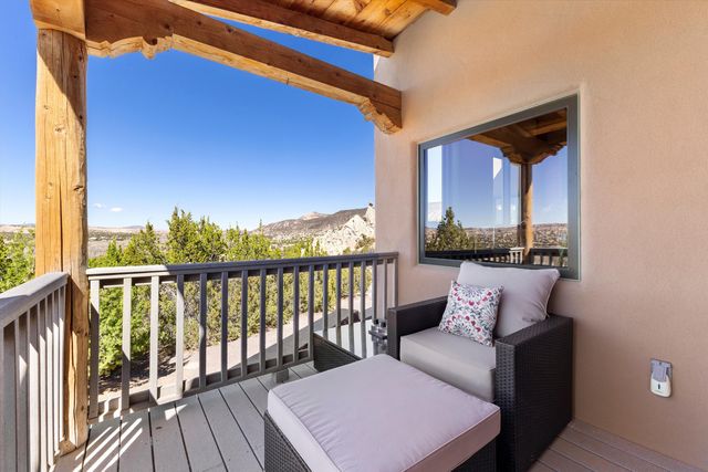 234 Cerrito De Baca Road, Ojo Caliente, NM 87549