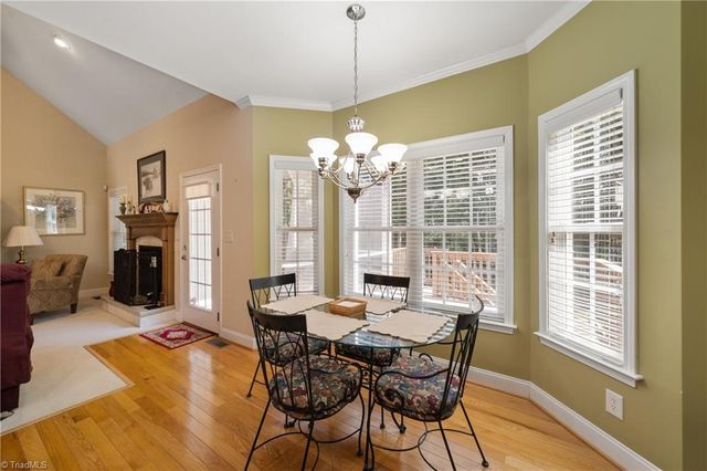 134 Graywood Court, Advance, NC 27006