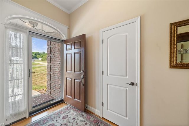 134 Graywood Court, Advance, NC 27006