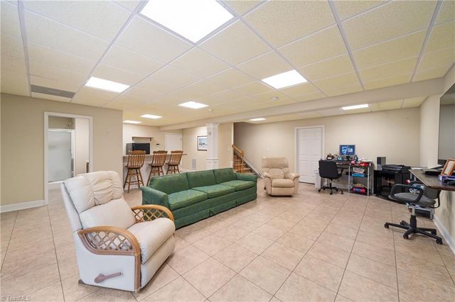 134 Graywood Court, Advance, NC 27006