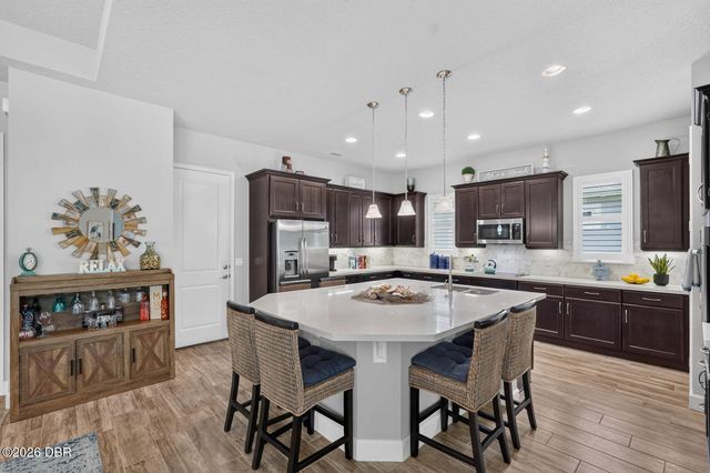 910 Creekwood Drive, Ormond Beach, FL 32174
