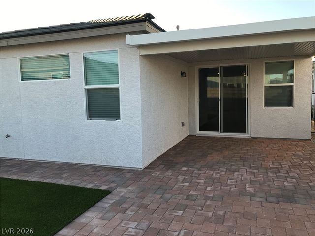 10195 Handline Chute Street, Las Vegas, NV 89166