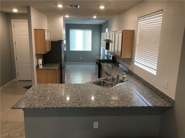 10195 Handline Chute Street, Las Vegas, NV 89166
