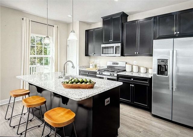 233 Chesna Dr, Whitehall, PA 15234