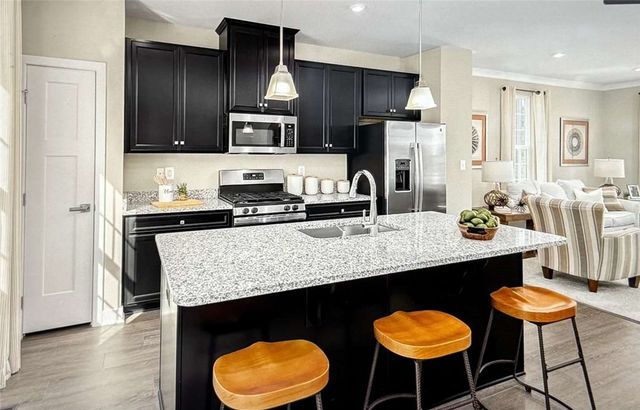 233 Chesna Dr, Whitehall, PA 15234