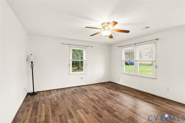 6921 Hines Rd, Disputanta, VA 23842