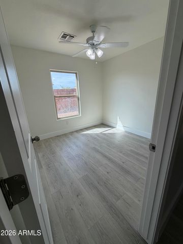 466 BRANDEIS Drive, Morristown, AZ 85342