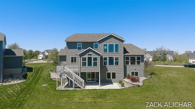 7738 Hawkin Street, Allendale, MI 49401