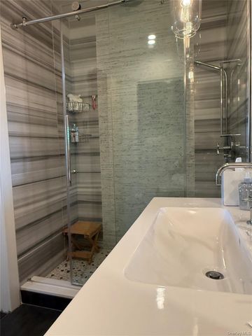 3041 Mitchell Road, Westhampton Beach, NY 11978