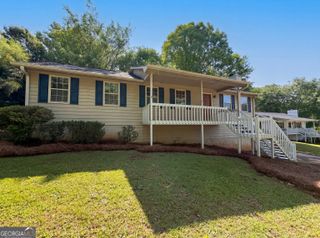 76 Lost Meadows Drive, Dallas, GA 30157