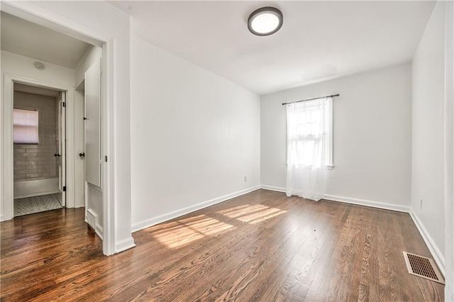 3407 S Cedar Avenue, Independence, MO 64052