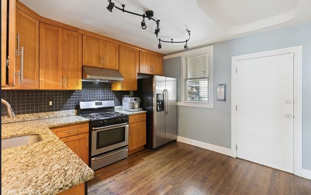 1350 N Bell Avenue 1, Chicago, IL 60622