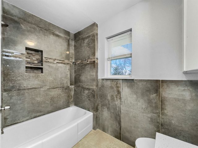 2917 Hickox Road, Rowlett, TX 75089