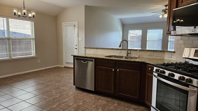 9721 Zaharias Drive, Mckinney, TX 75072