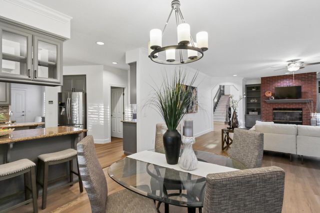 824 Harrier Pl, Davis, CA 95616