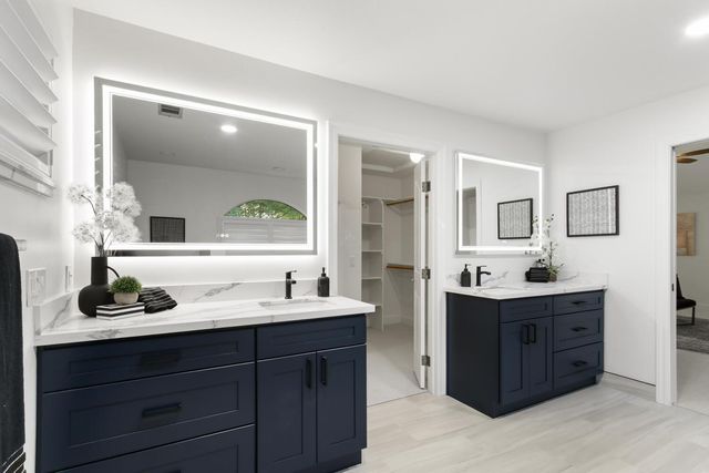 824 Harrier Pl, Davis, CA 95616