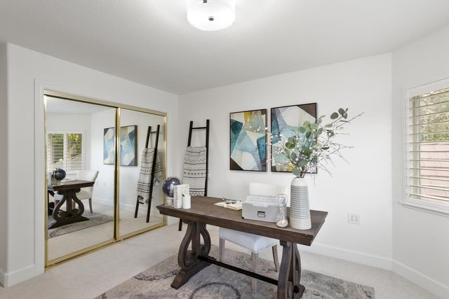 824 Harrier Pl, Davis, CA 95616