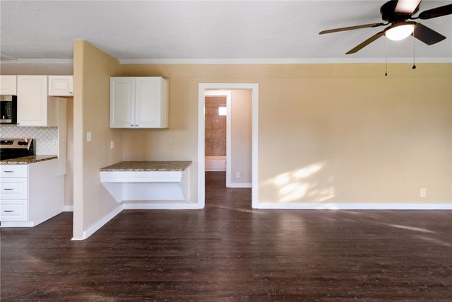 3826 Willow St, Corpus Christi, TX 78411