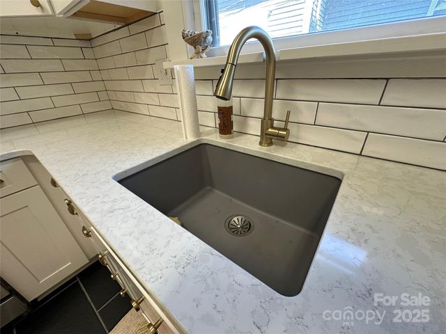 115 E Steele Street, Salisbury, NC 28144