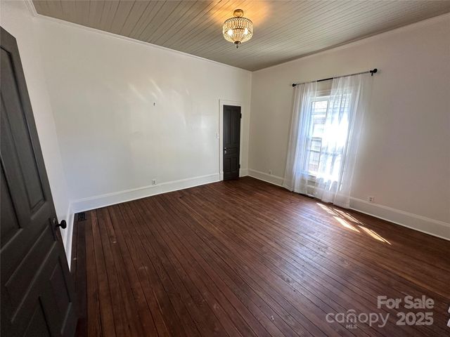 115 E Steele Street, Salisbury, NC 28144