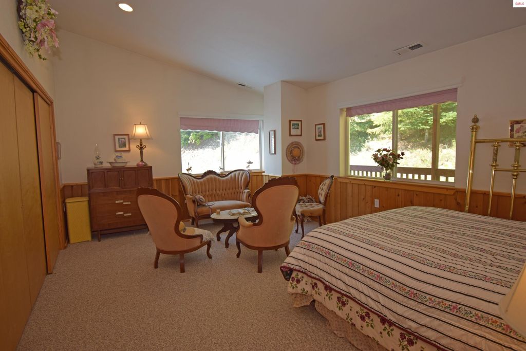 4456 Westside Rd, Bonners Ferry, ID 83805 photo 16