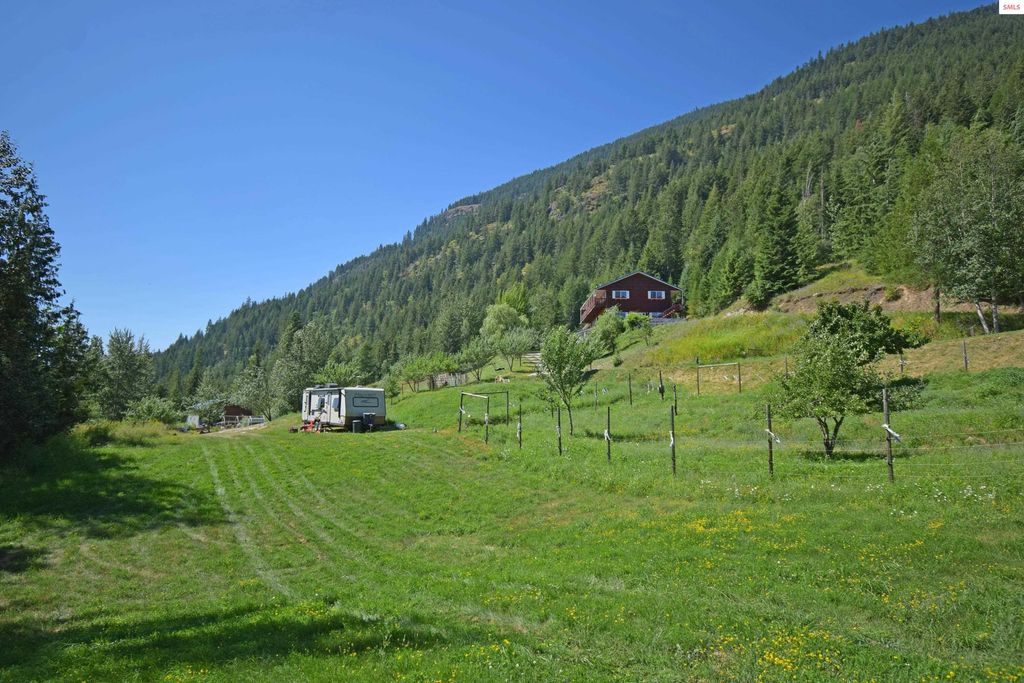 4456 Westside Rd, Bonners Ferry, ID 83805 photo 25