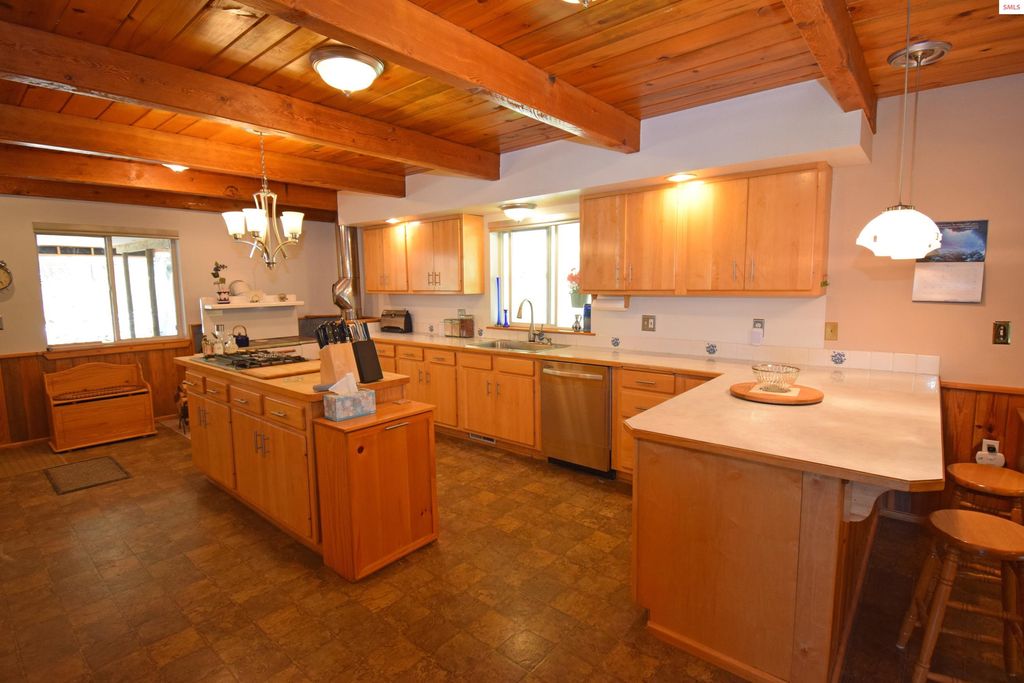 4456 Westside Rd, Bonners Ferry, ID 83805 photo 5