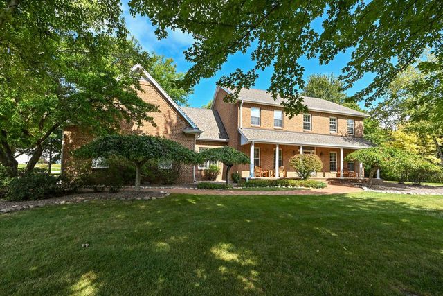 3230 Yale COURT, Brookfield, WI 53005