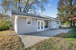805 N Roche Street, Knoxville, IA 50138