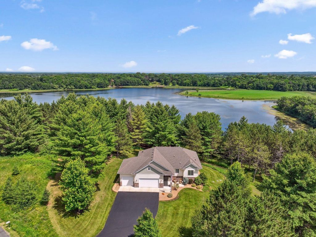 13725 Maxwell Road, Chisago Lake Twp, MN 55013