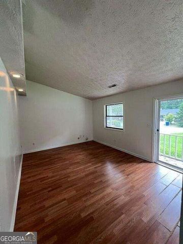 5370 Garvey Drive, Fairburn, GA 30213