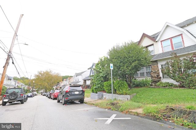 111 OAKLEY RD, Upper Darby, PA 19082