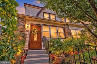 111 OAKLEY RD, Upper Darby, PA 19082
