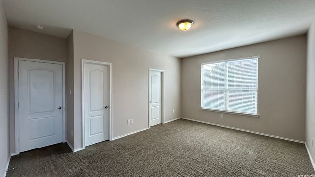 8423 BRAZOS PT, San Antonio, TX 78252
