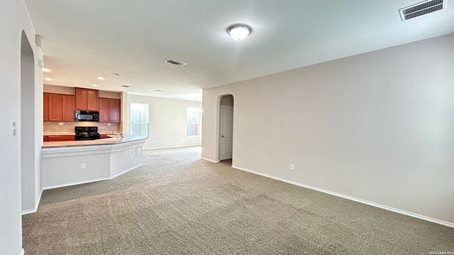 8423 BRAZOS PT, San Antonio, TX 78252