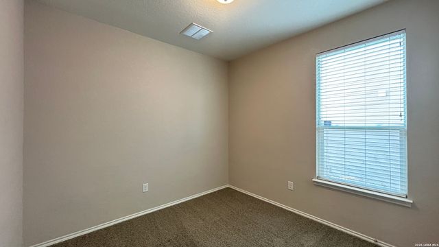 8423 BRAZOS PT, San Antonio, TX 78252