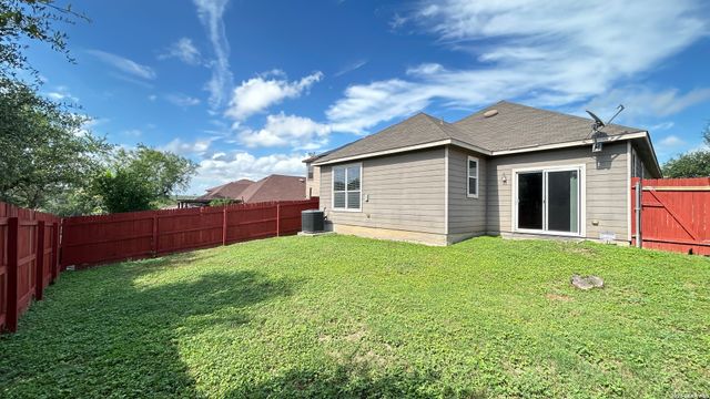 8423 BRAZOS PT, San Antonio, TX 78252