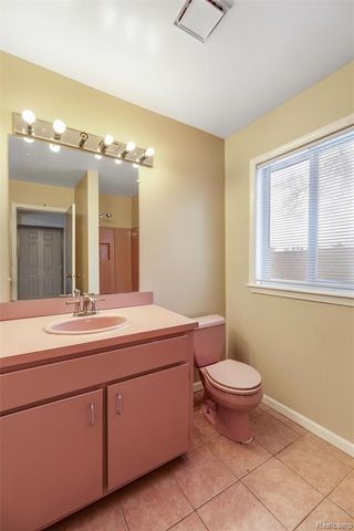 18240 Webster Avenue, Southfield, MI 48076