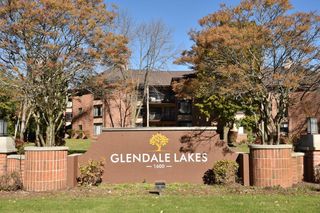 1600 W Green Tree ROAD #233, Glendale, WI 53209