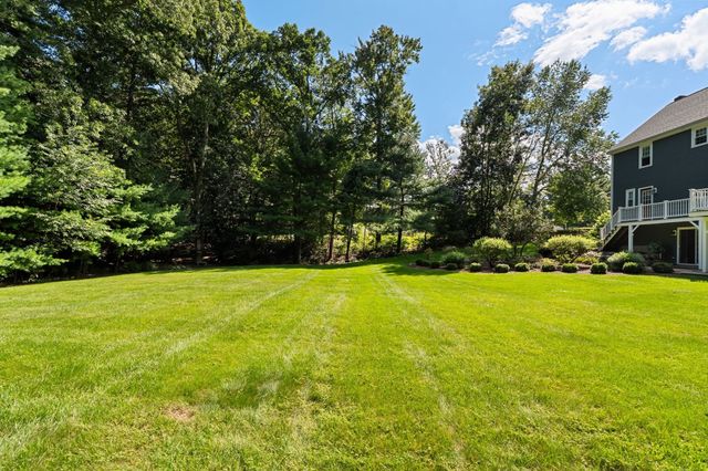97 Farrar Farm Rd, Norwell, MA 02061