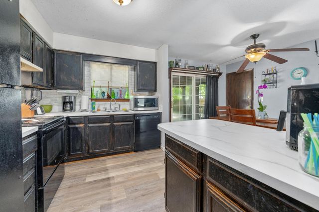 603 E 54th Street South, Wichita, KS 67216